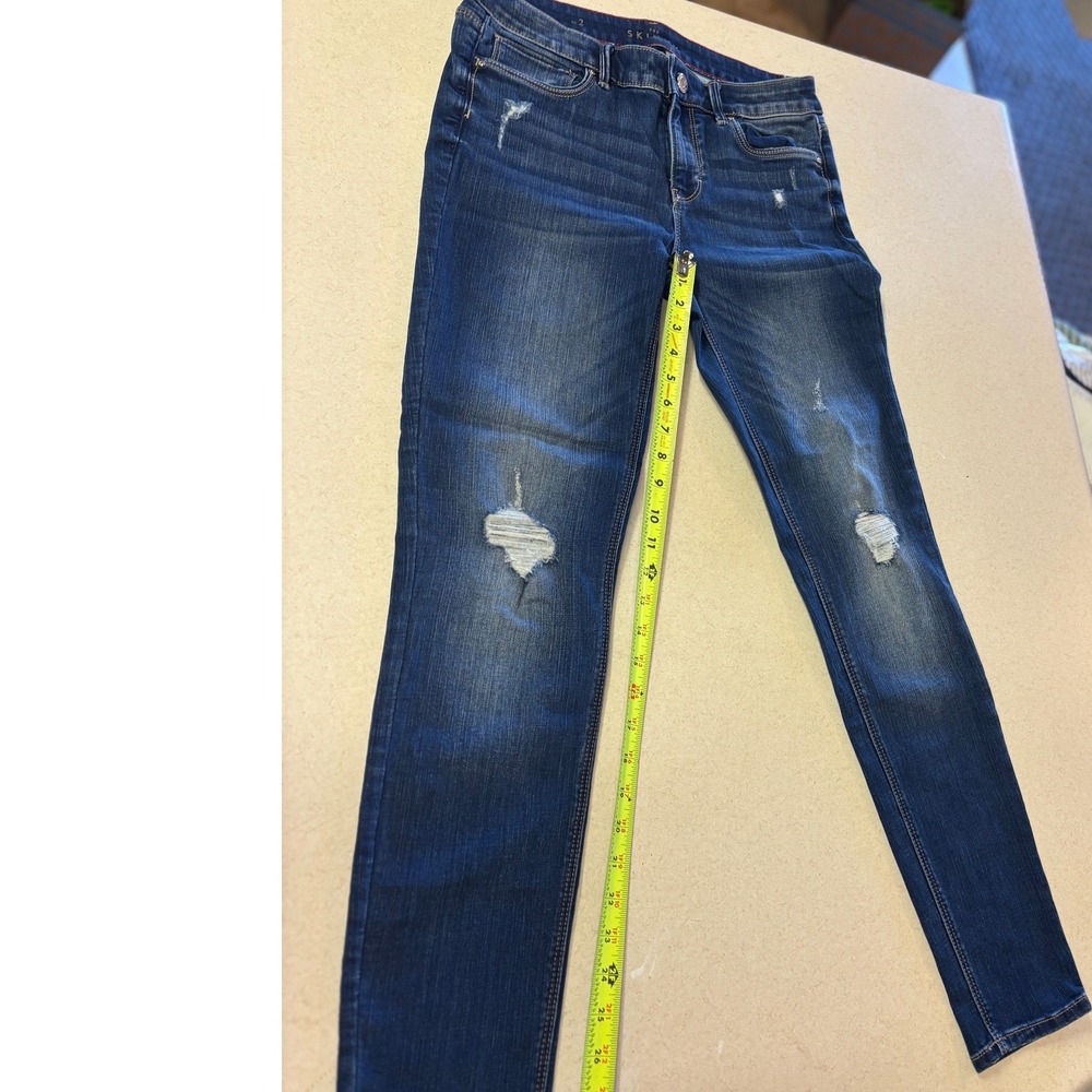 White House Black Market The Skinny Distressed Jeans Dark Wash Size 2 Mid Rise